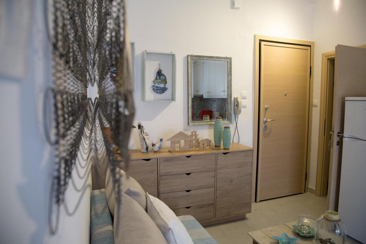 Grey Theros Apartments Paralia Dionysiou Exterior photo